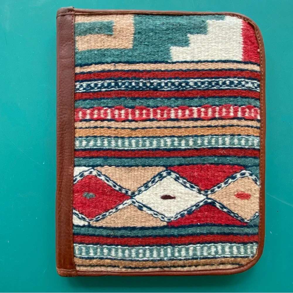Will Leather Goods Multicolor Patterned Binder